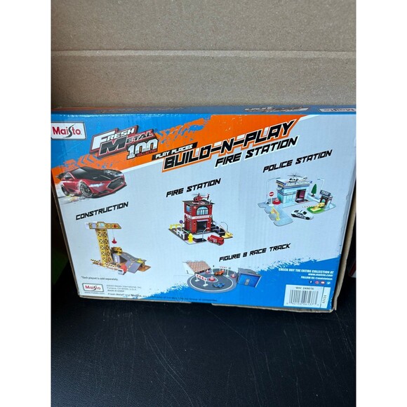 Build and play fire station - Picture 2 of 2